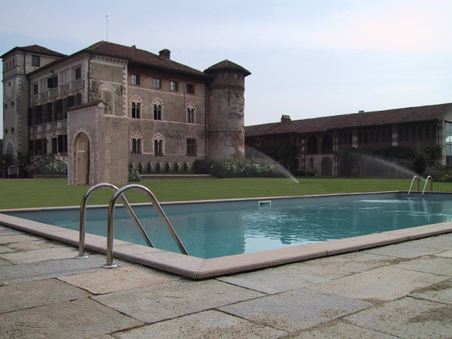 Piscina interrata grandi dimensioni